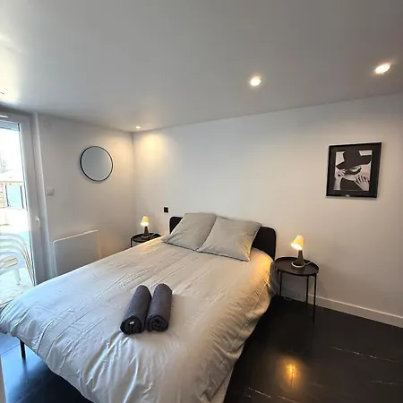 Standing Calme דירה רודז